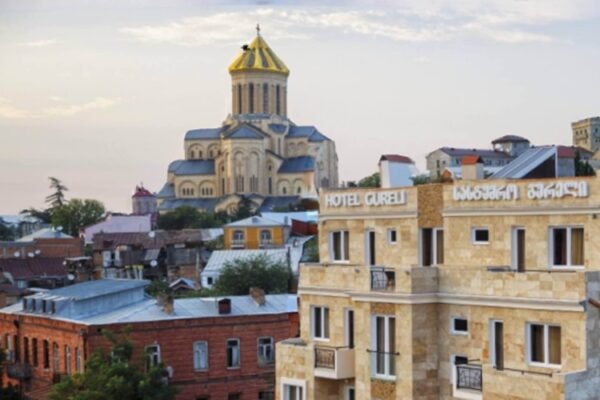 Book your stay in comfortable and modern rooms of Gureli Hotel