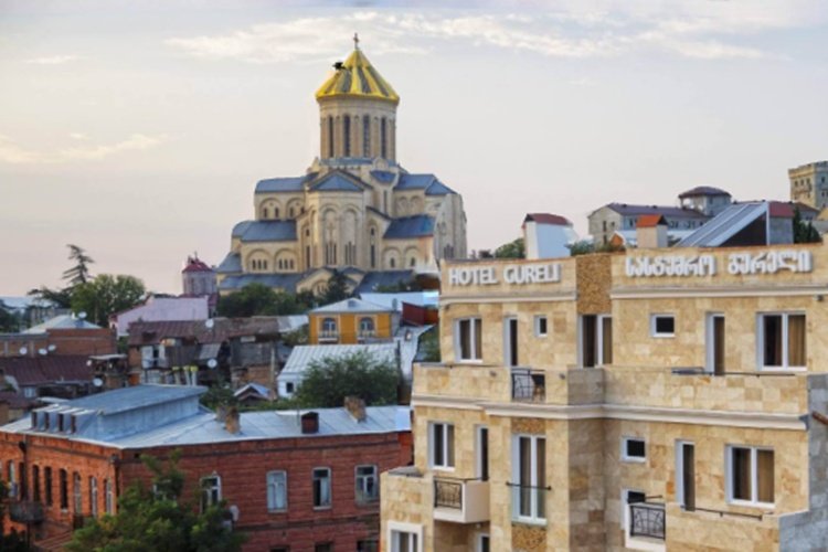 Book your stay in comfortable and modern rooms of Gureli Hotel