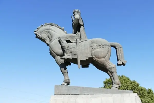 Statue of King Vakhtang Gorgasali in Tbilisi, Georgia — symbol of strength and leadership overlooking the city, featured on the Sports in Georgia media page.
