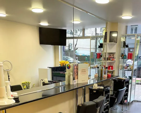 Beauty Salon “Mriya” in Batumi – Where Experience Meets Elegance