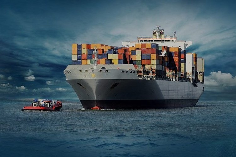 We offer a full range of logistics services. We operate on an international scale.