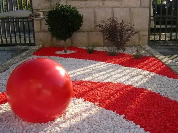 This decorative sand and crushed stone in Georgia is produced only by us.