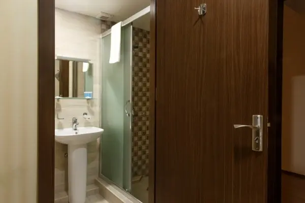 Book your stay in comfortable and modern rooms of Gureli Hotel